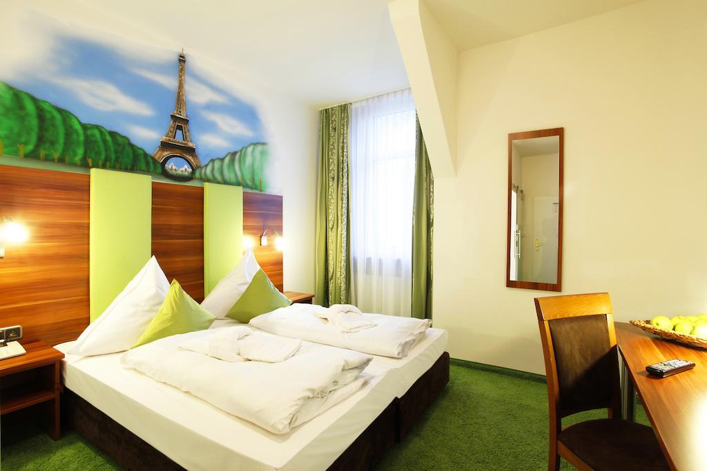 Warsteinerhof By Centro Comfort Köln Zimmer foto